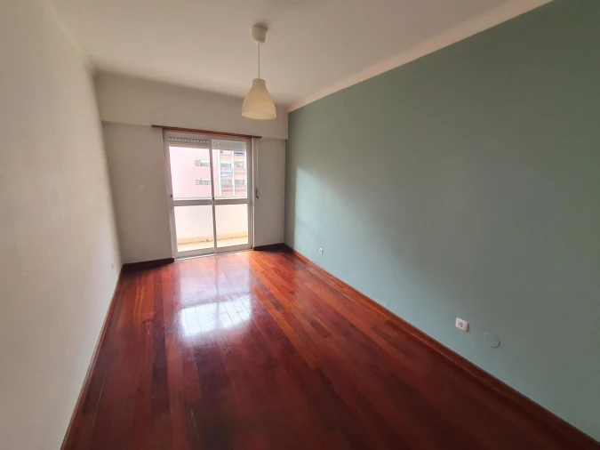 Apartamento T2 para Venda em Cacém e São Marcos Foto 12