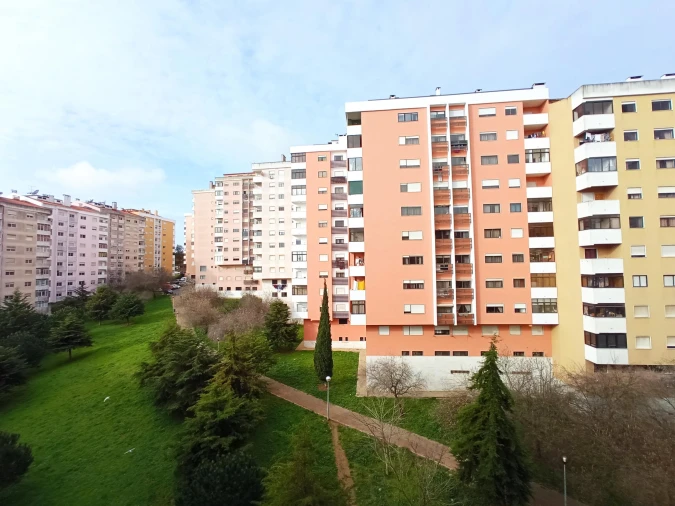 Apartamento T2 para Venda em Cacém e São Marcos Foto 18