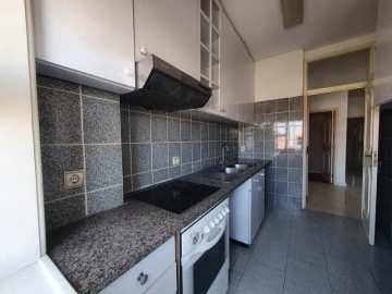 Apartamento T2 para Venda em Paranhos