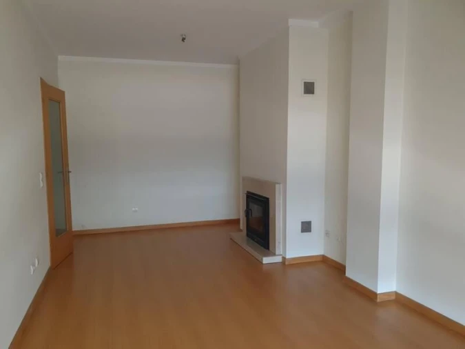 Apartamento T1 para Venda em Ermesinde Foto 3