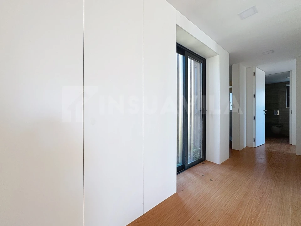 Moradia T3 para Venda em Moledo e Cristelo Foto 27