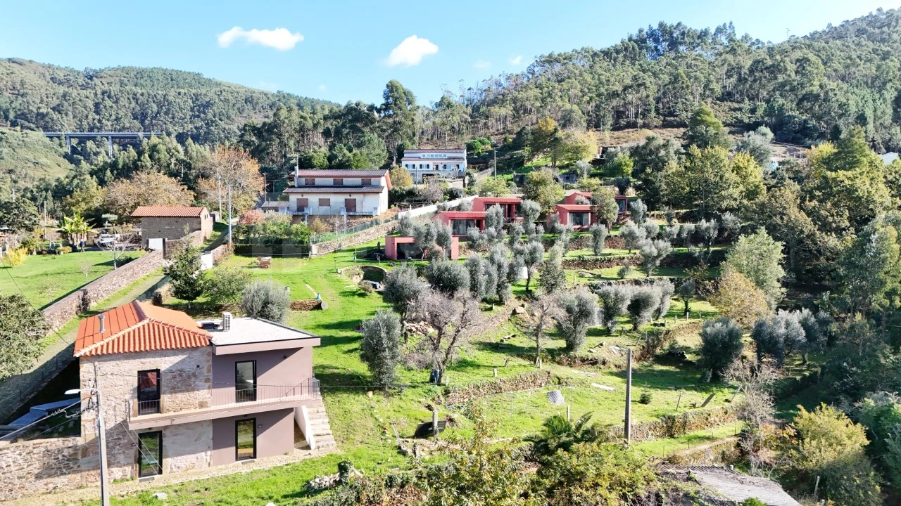 Moradia T8 para Venda em Argela Foto 1