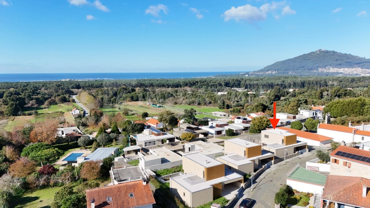 Moradia T3 para Venda em Moledo e Cristelo Foto 2