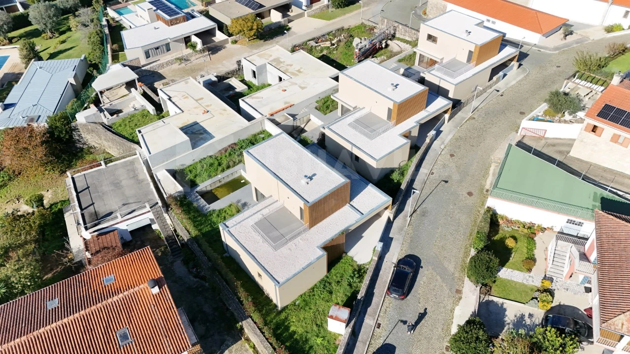 Moradia T3 para Venda em Moledo e Cristelo Foto 4