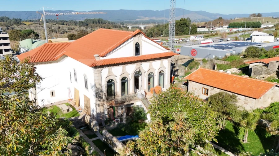 Apartamento T5 para Venda em Vila Nova de Cerveira e Lovelhe Foto 9