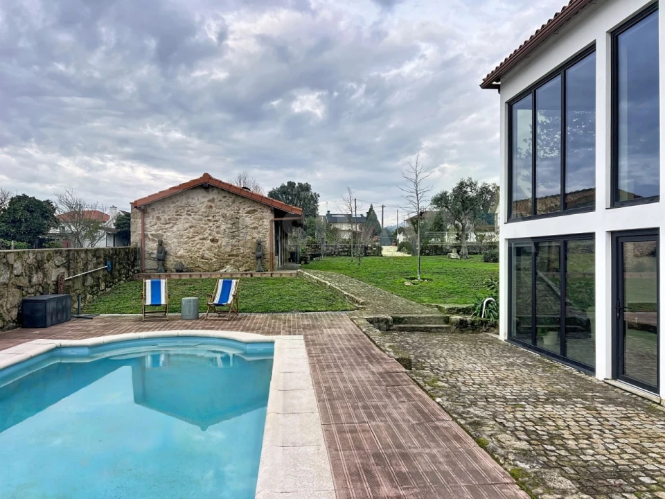 Moradia T3 para Venda em Cerdal Foto 2