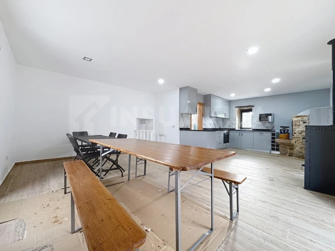 Moradia T3 para Venda em Candemil e Gondar Foto 13