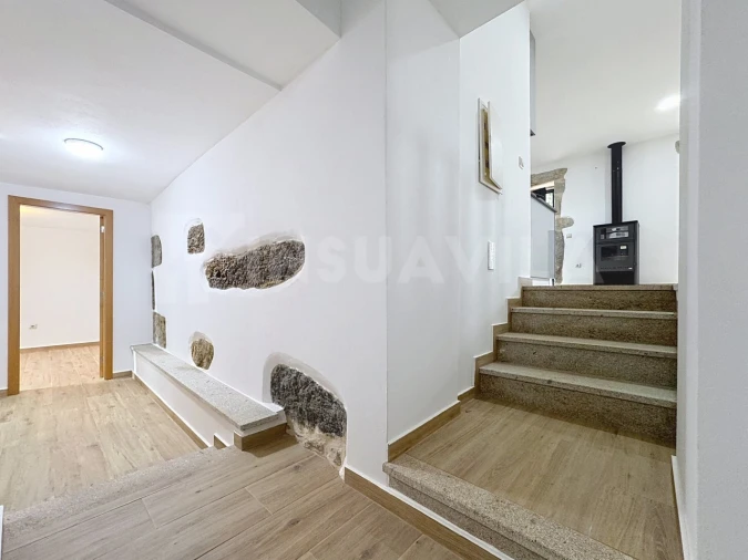 Moradia T3 para Venda em Candemil e Gondar Foto 20