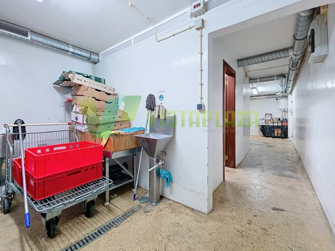 Loja para Venda em Alvor Foto 14