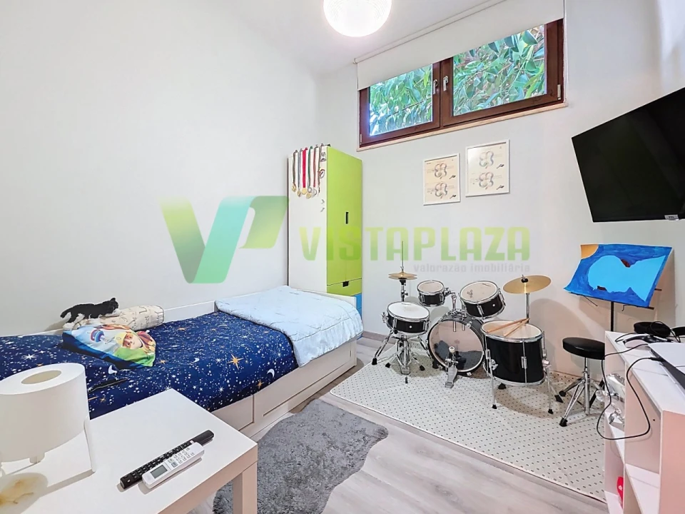 Moradia T4 para Venda em Alvor Foto 17