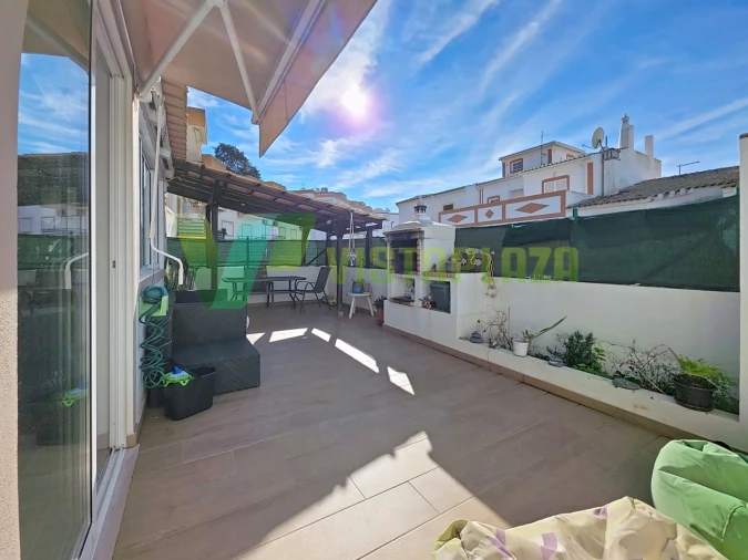 Moradia T4 para Venda em Alvor Foto 4