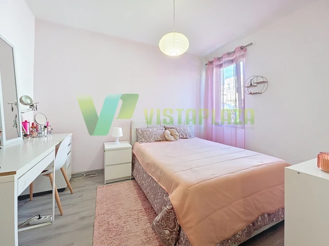 Moradia T4 para Venda em Alvor Foto 19