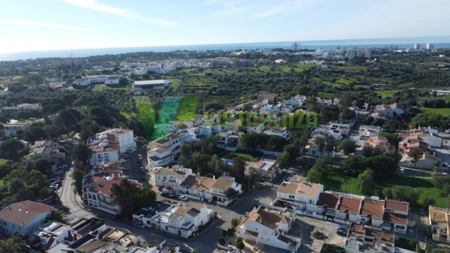 Moradia T4 para Venda em Alvor Foto 24