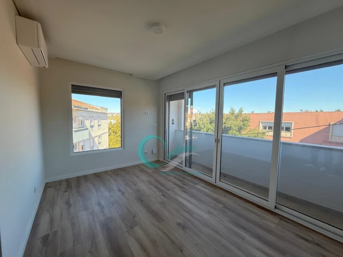 Apartamento T2 para Venda em Almada, Cova da Piedade, Pragal e Cacilhas Foto 21