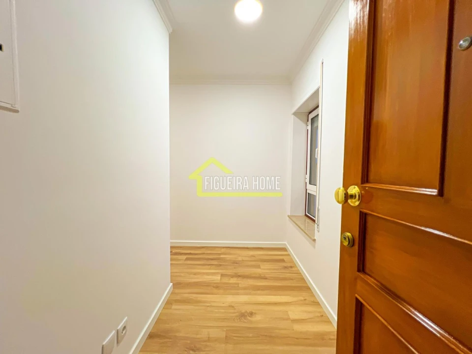 Apartamento T3 para Venda em Buarcos Foto 20