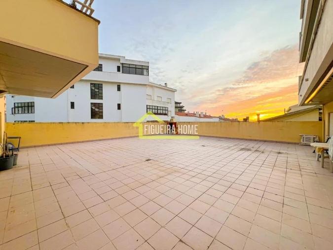 Apartamento T3 para Venda em Buarcos Foto 10