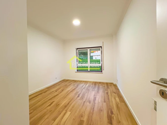 Apartamento T3 para Venda em Buarcos Foto 12