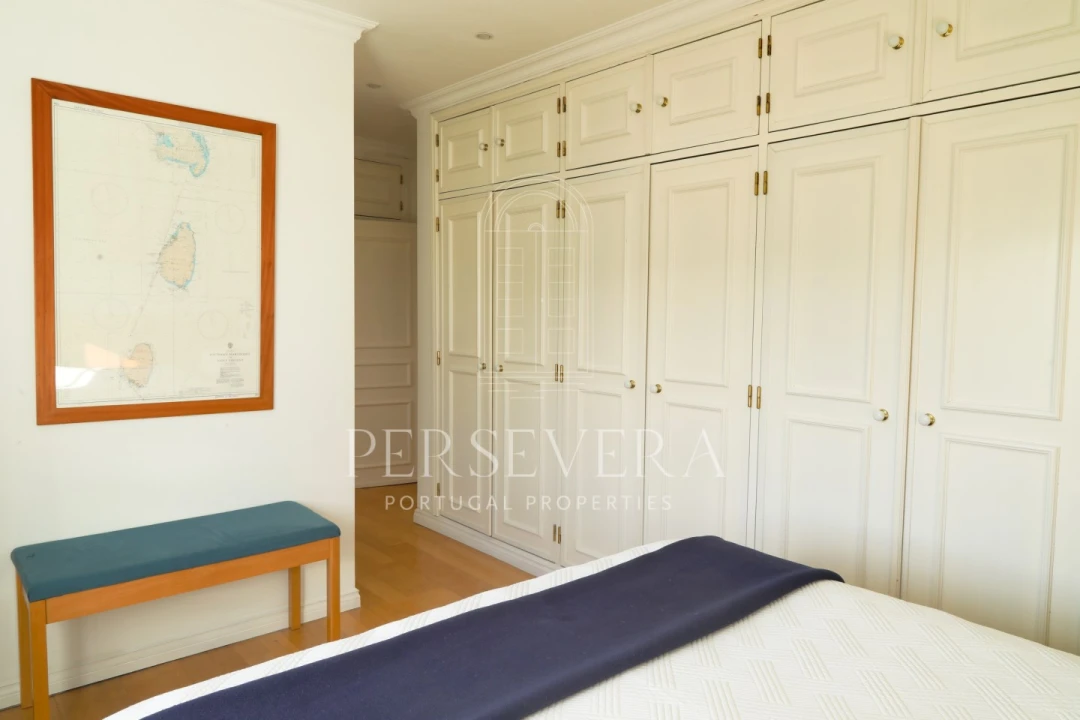 Moradia T5 para Venda em Alcabideche Foto 26