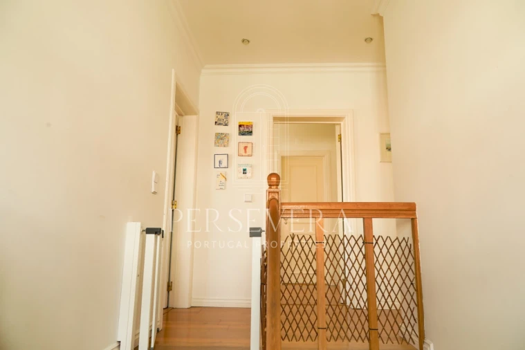 Moradia T5 para Venda em Alcabideche Foto 22