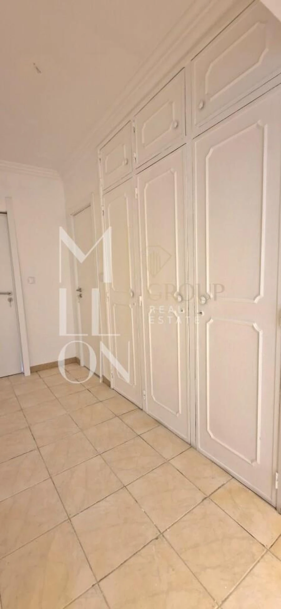 Apartamento T2 para Venda em Agualva e Mira-Sintra Foto 8