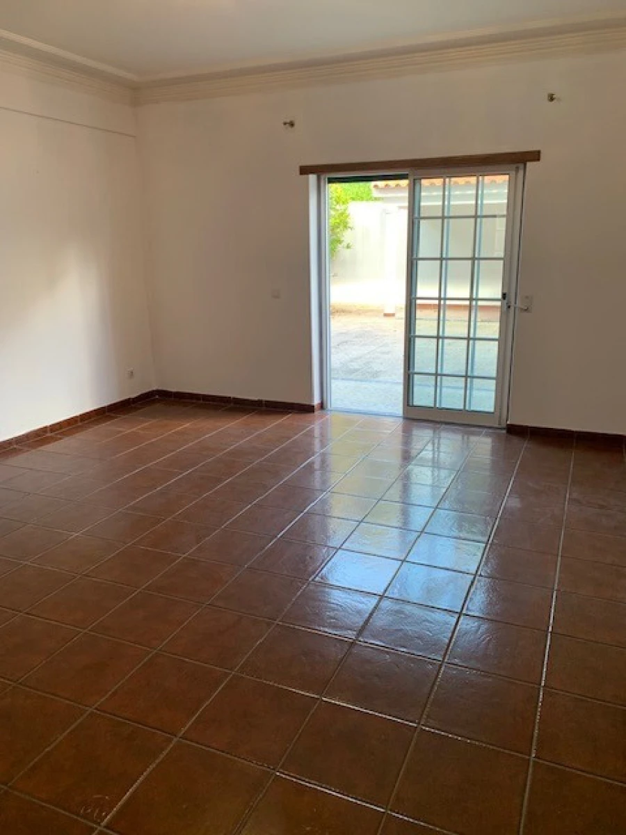 Moradia T3 para Venda em Almada, Cova da Piedade, Pragal e Cacilhas Foto 23