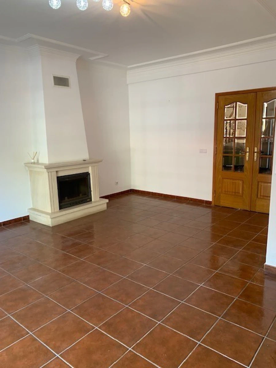 Moradia T3 para Venda em Almada, Cova da Piedade, Pragal e Cacilhas Foto 25