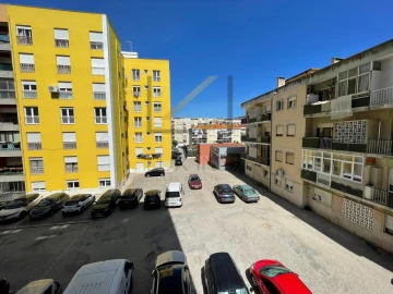 Apartamento T3 para Venda em União das Freguesias de Setúbal