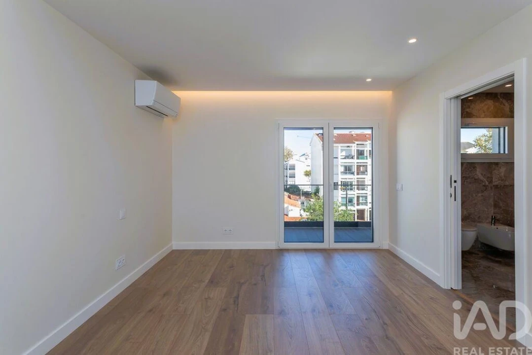 Apartamento T3 para Venda em Cascais e Estoril Foto 19