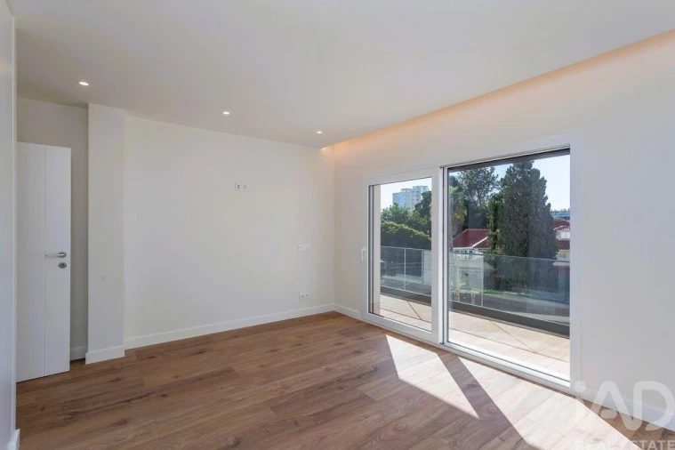 Apartamento T3 para Venda em Cascais e Estoril Foto 11