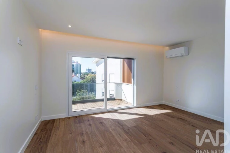 Apartamento T3 para Venda em Cascais e Estoril Foto 8