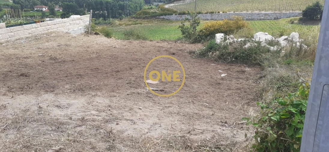 Terreno para Venda em Paredes