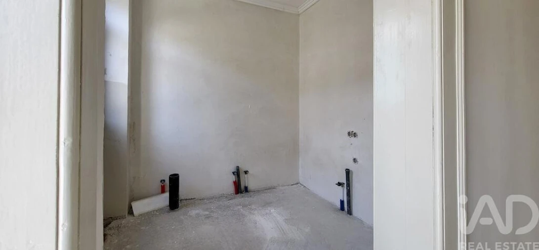 Prédio para Venda em Sangalhos Foto 17