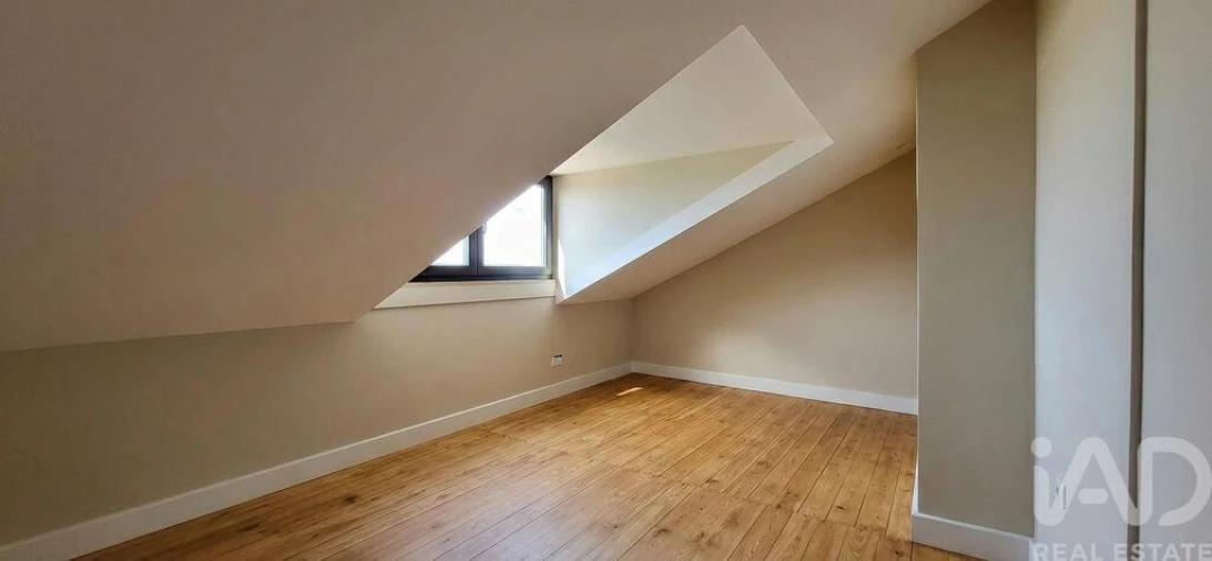 Prédio para Venda em Sangalhos Foto 32