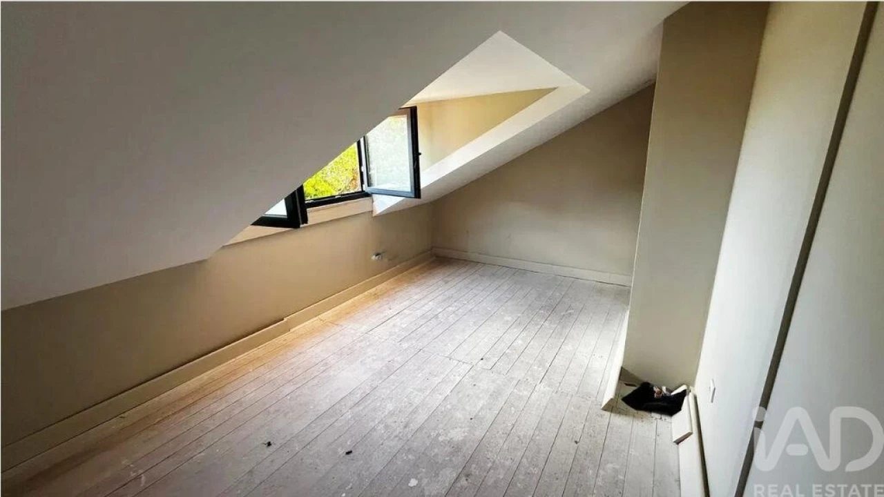 Prédio para Venda em Sangalhos Foto 12