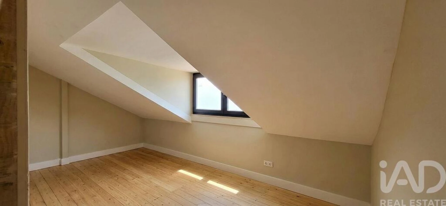 Prédio para Venda em Sangalhos Foto 31