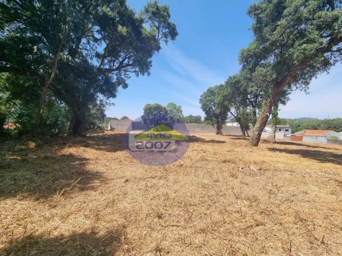 Terreno para Venda em Paços de Brandão Foto 33