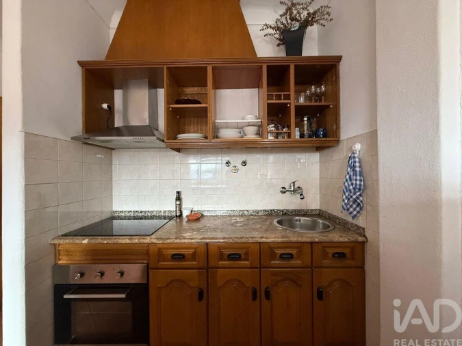 Apartamento T1 para Venda em Nazare Foto 5