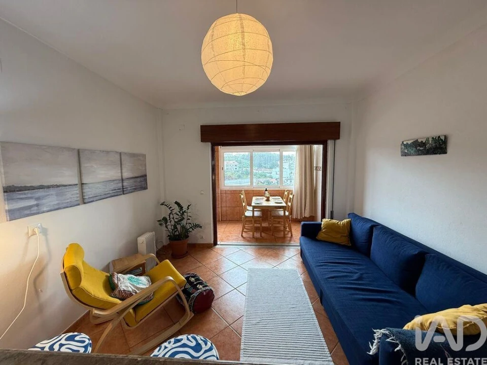 Apartamento T1 para Venda em Nazare Foto 3