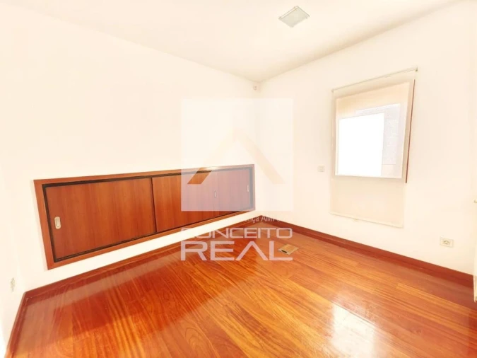 Moradia T4 para Venda em Lagares e Figueira Foto 5