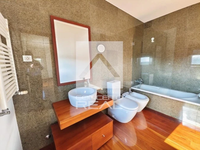 Moradia T4 para Venda em Lagares e Figueira Foto 27