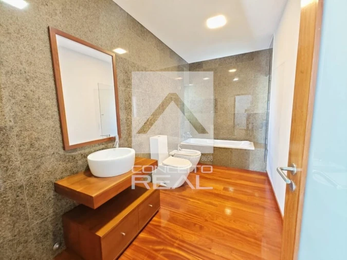 Moradia T4 para Venda em Lagares e Figueira Foto 30