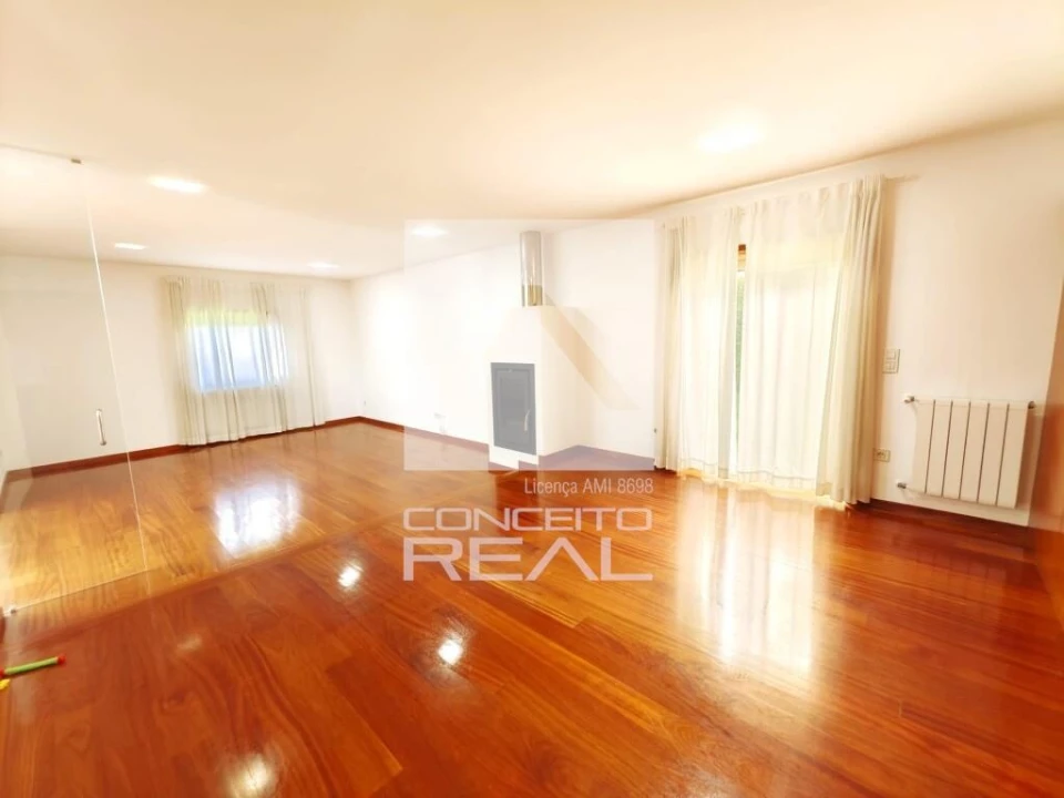 Moradia T4 para Venda em Lagares e Figueira Foto 21