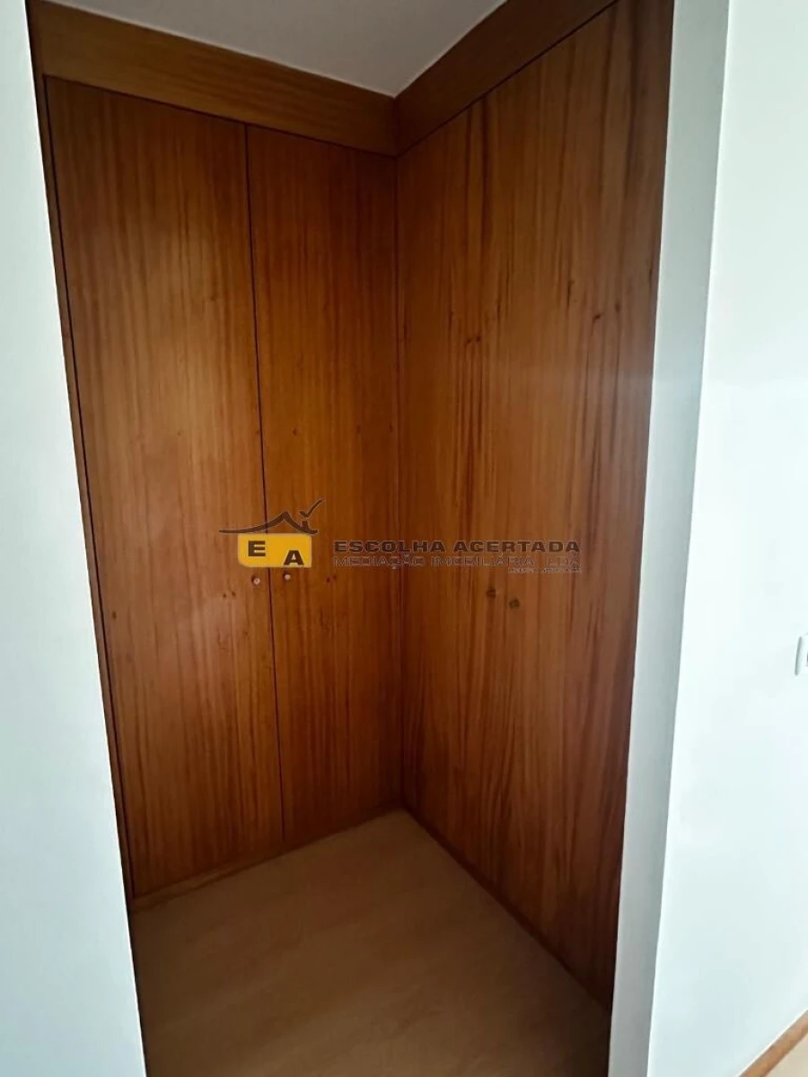 Apartamento T3 para Venda em Cidade da Maia Foto 18