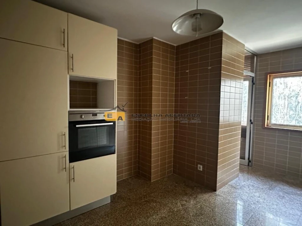 Apartamento T3 para Venda em Cidade da Maia Foto 6