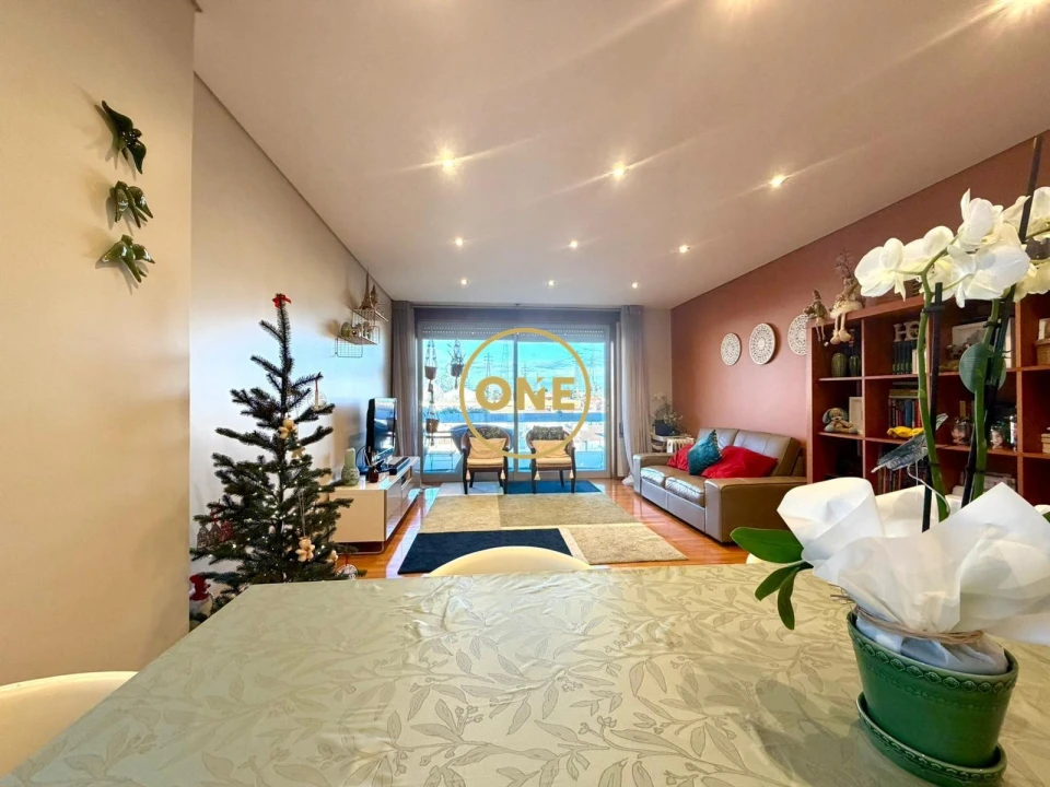 Apartamento T3 para Venda em Cidade da Maia Foto 20