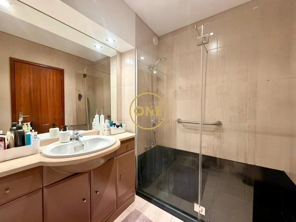 Apartamento T3 para Venda em Cidade da Maia Foto 6