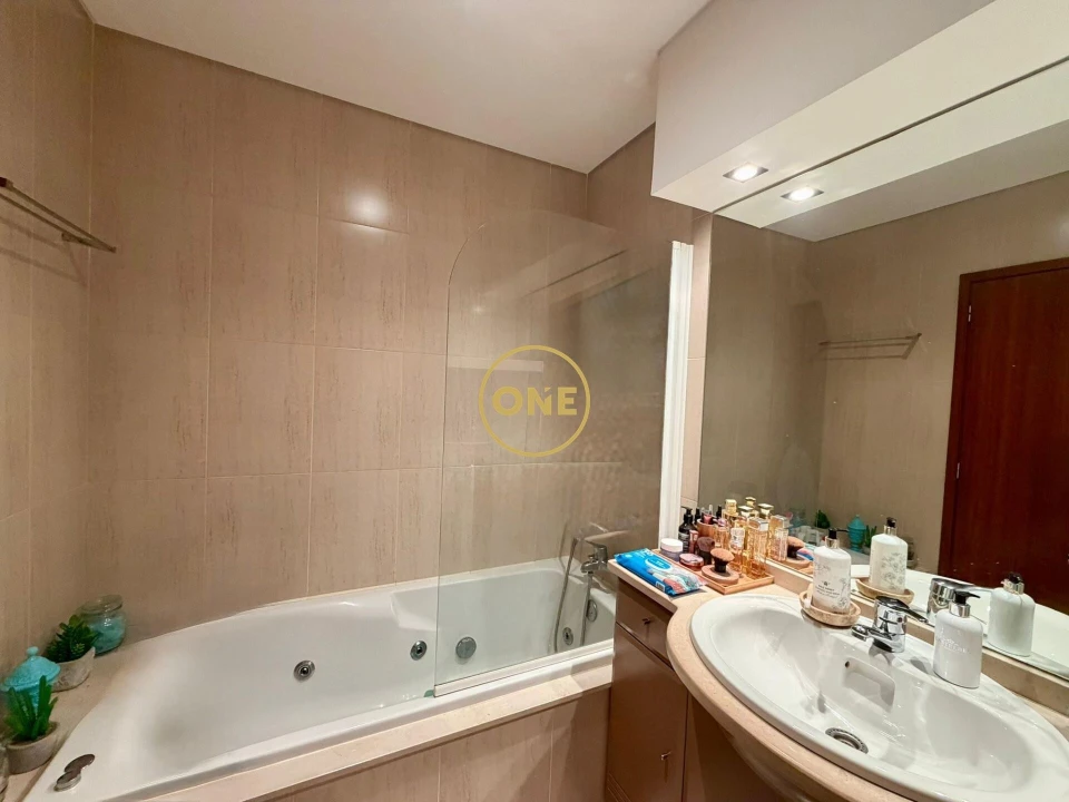 Apartamento T3 para Venda em Cidade da Maia Foto 7