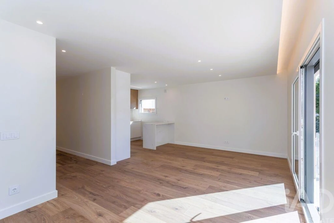 Apartamento T1 para Venda em Cascais e Estoril Foto 3