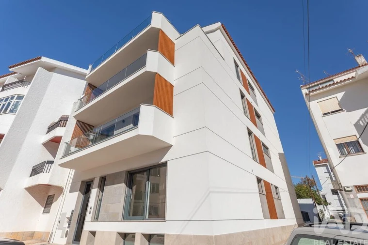 Apartamento T1 para Venda em Cascais e Estoril Foto 27