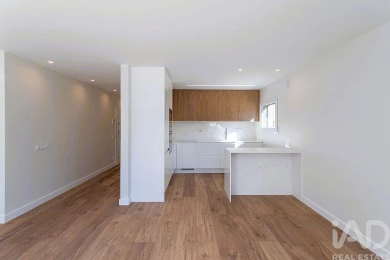 Apartamento T1 para Venda em Cascais e Estoril Foto 4